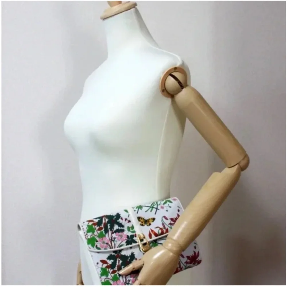 Gucci Flora Crossbody Bag Clutch w/COA and dustbag, EUC Vintage - Picture 13 of 16